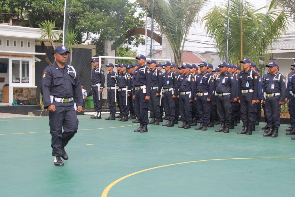Self-defense training for security personnel