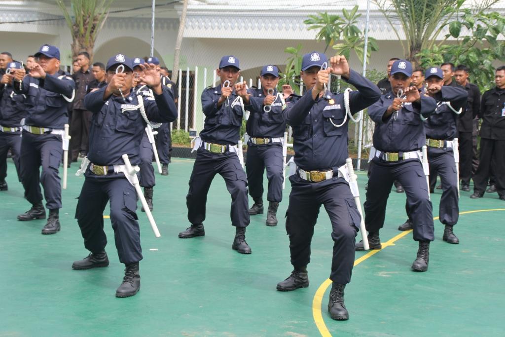 Pelatihan penggunaan alat pengamanan